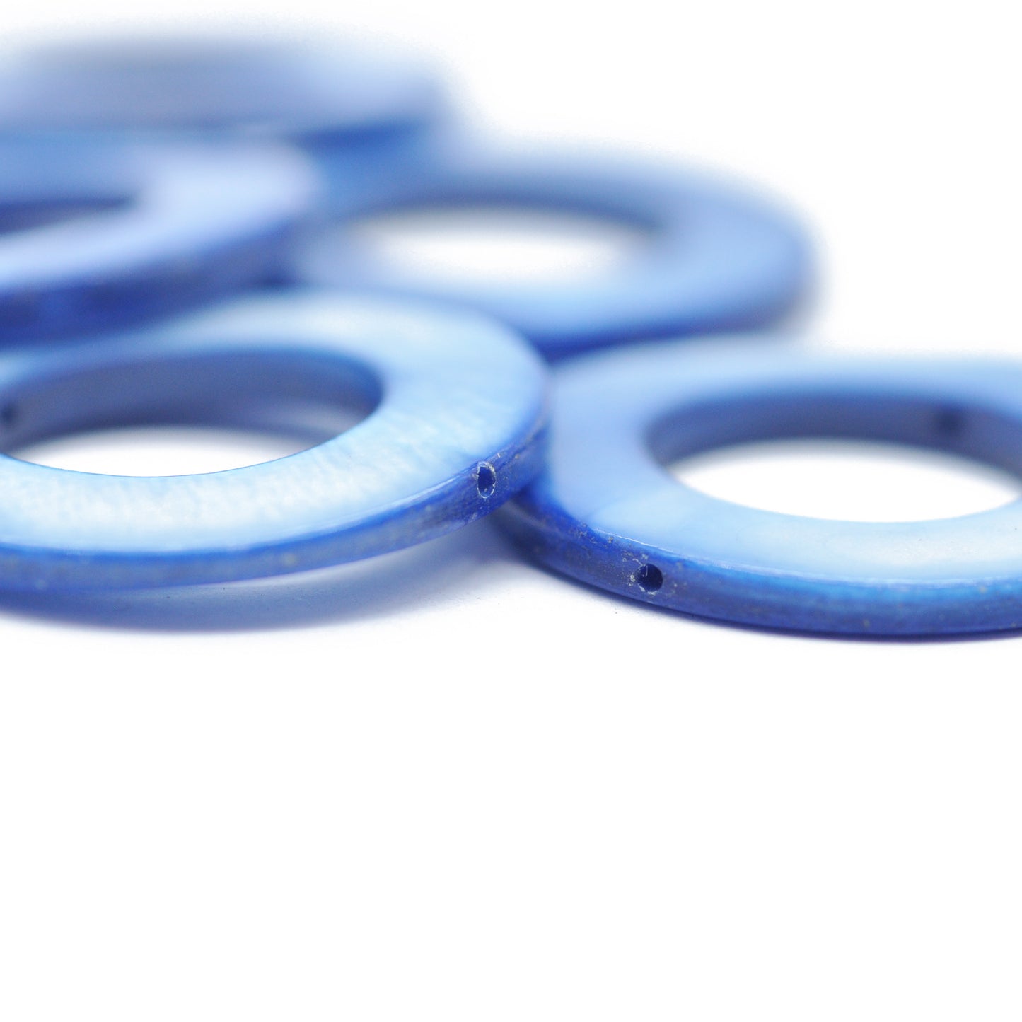 Perlmutt Ring blau / 28 mm