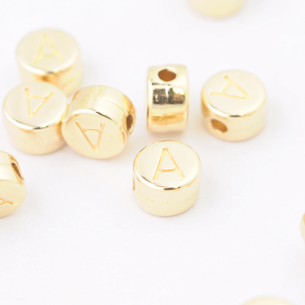 Letter A / gold plated / Ø 7 mm