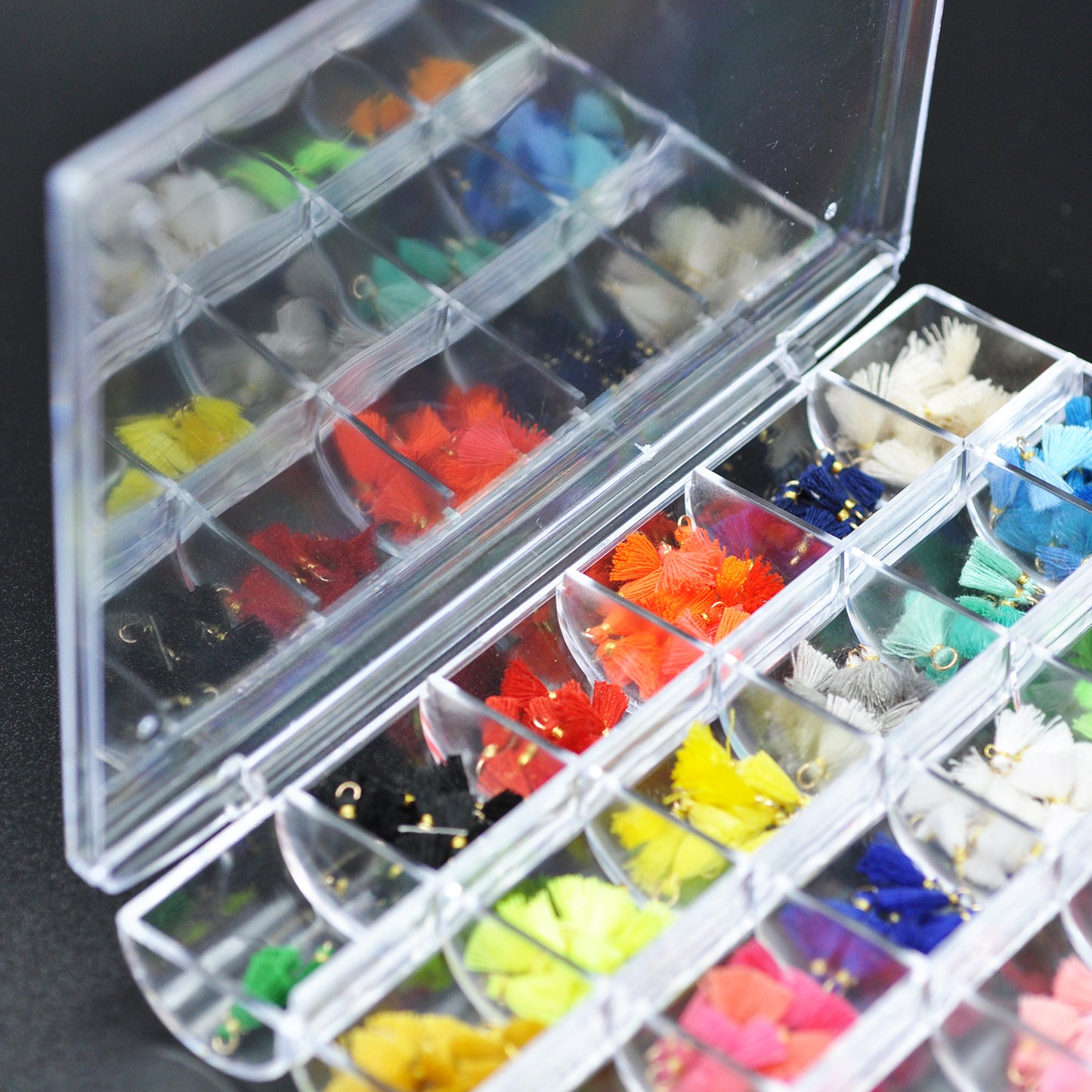 Bead sorting box / 24 compartments / 13x18cm