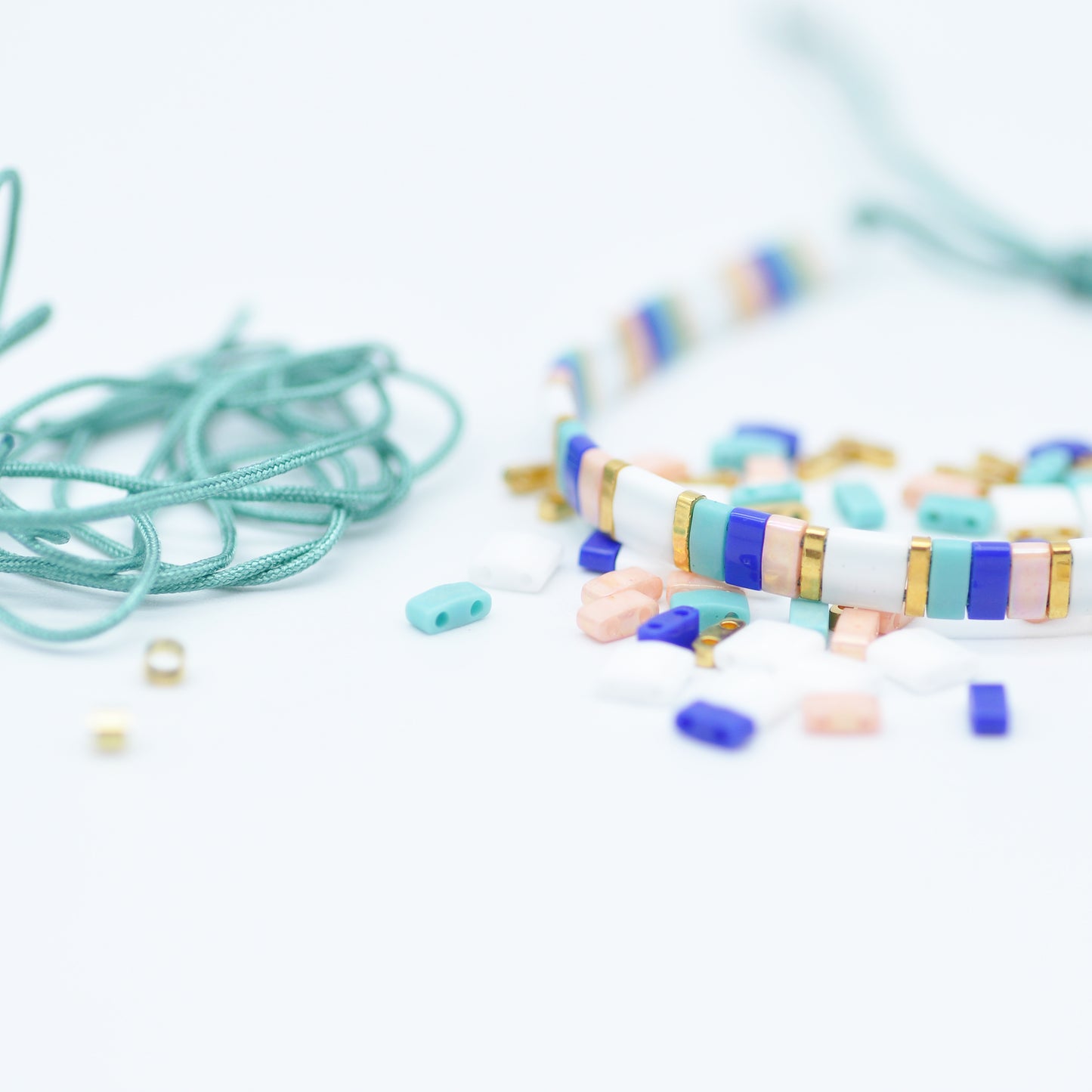 DIY Tila bracelet set / white turquoise