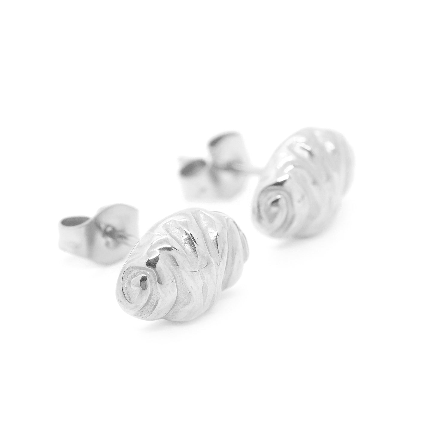 Franzbrötchen Ohrstecker / NUENA Hamburg Collection / Edelstahl