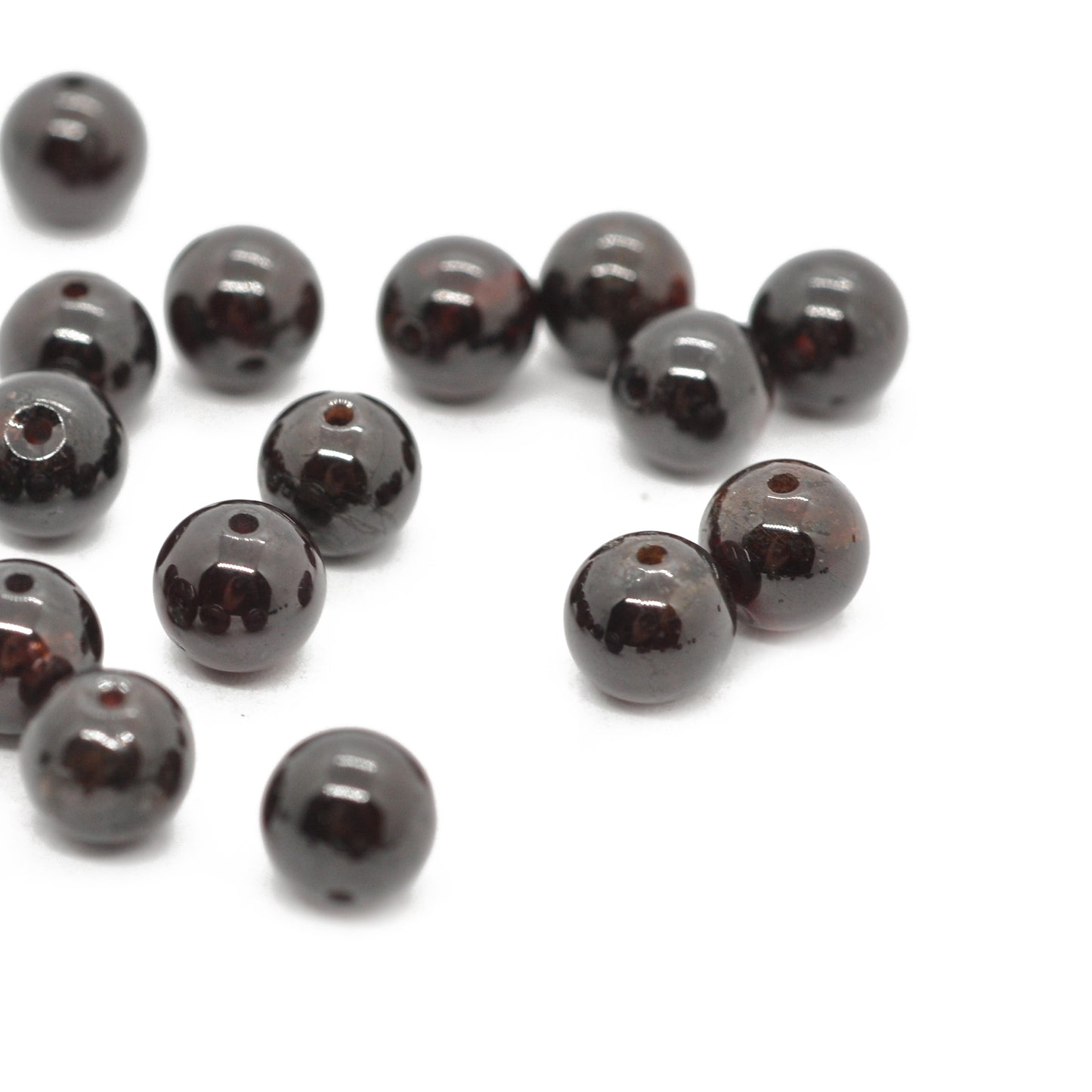 Garnet gemstone ball faceted dark red / Ø 10 mm