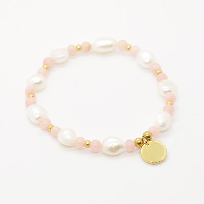 Mama bracelet made of freshwater pearls / stainless steel gold plated