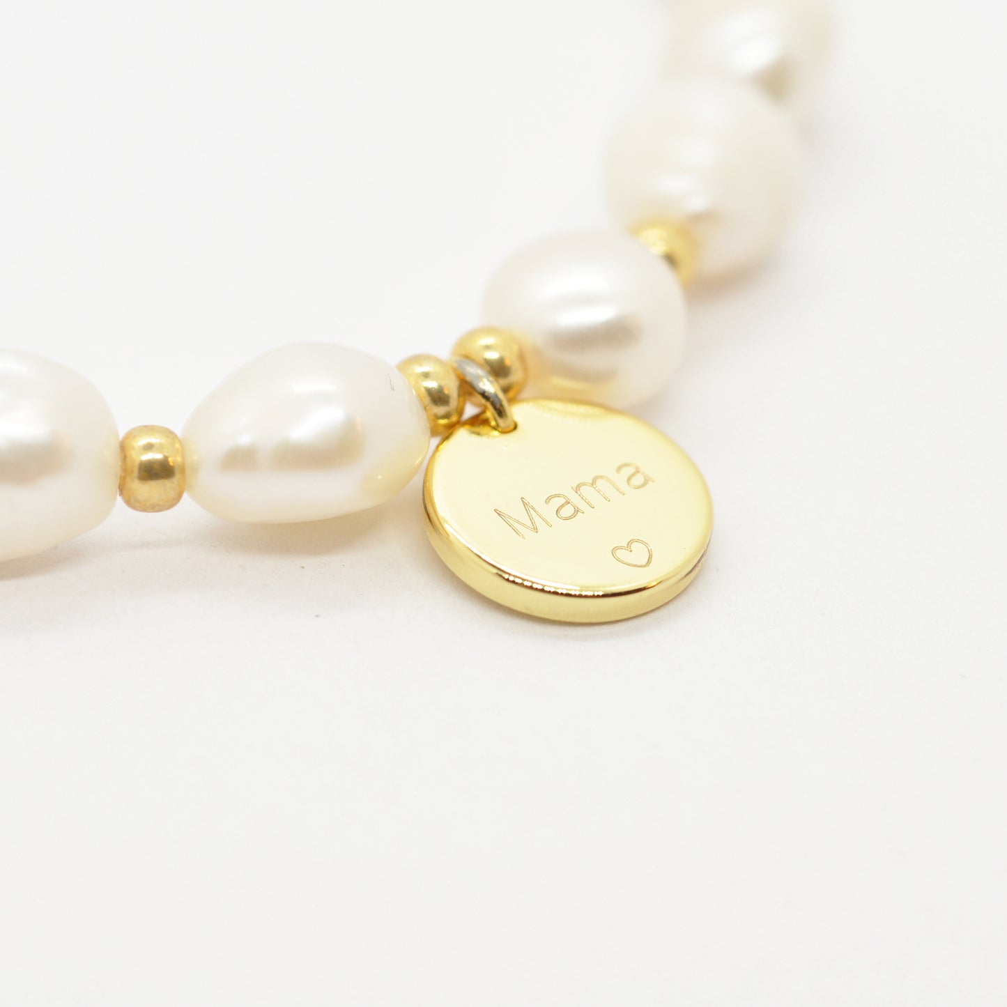Mama bracelet with guardian angel made of freshwater pearls / stainless steel gold-plated