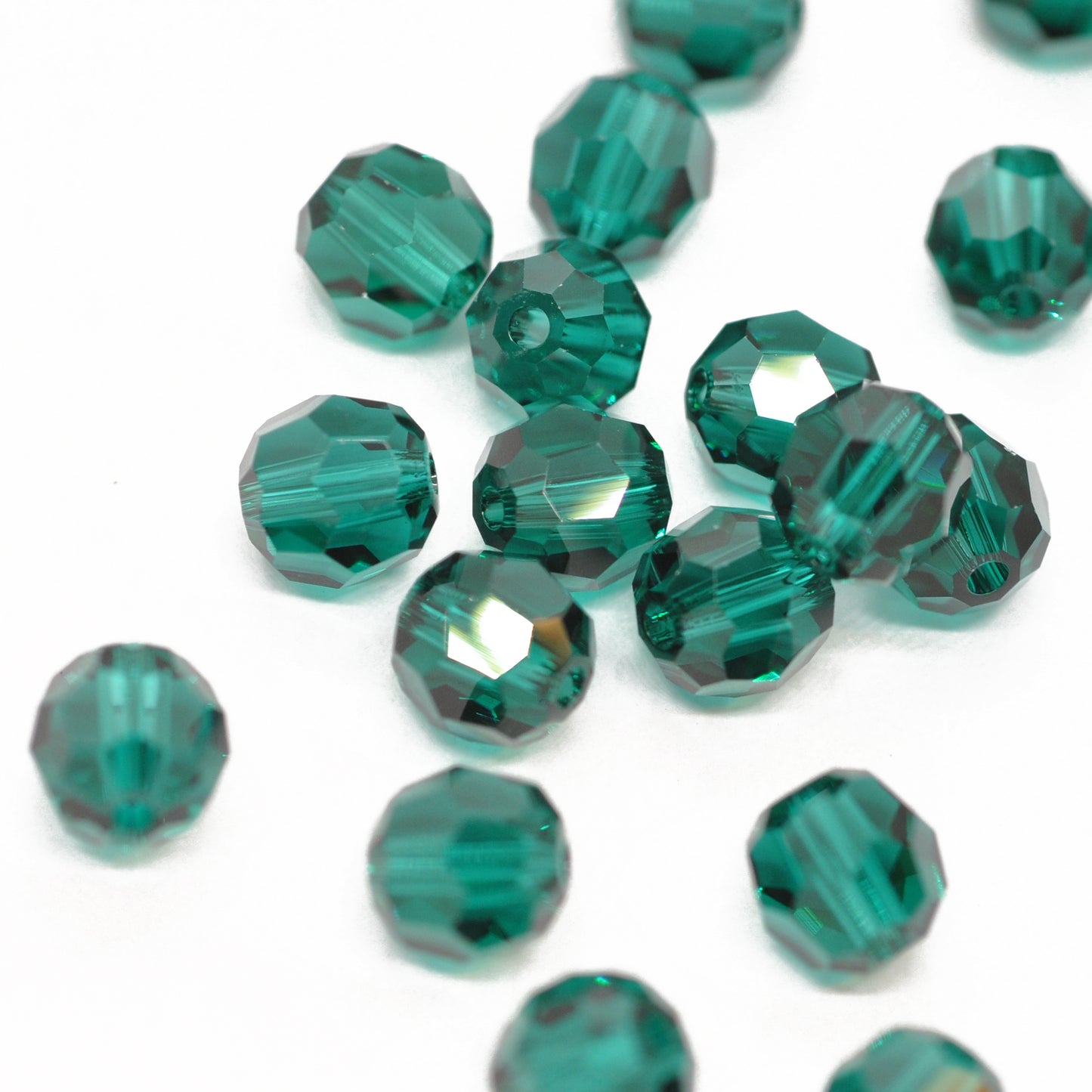 Swarovski round faceted / emerald / 10 pcs. / Ø 6mm
