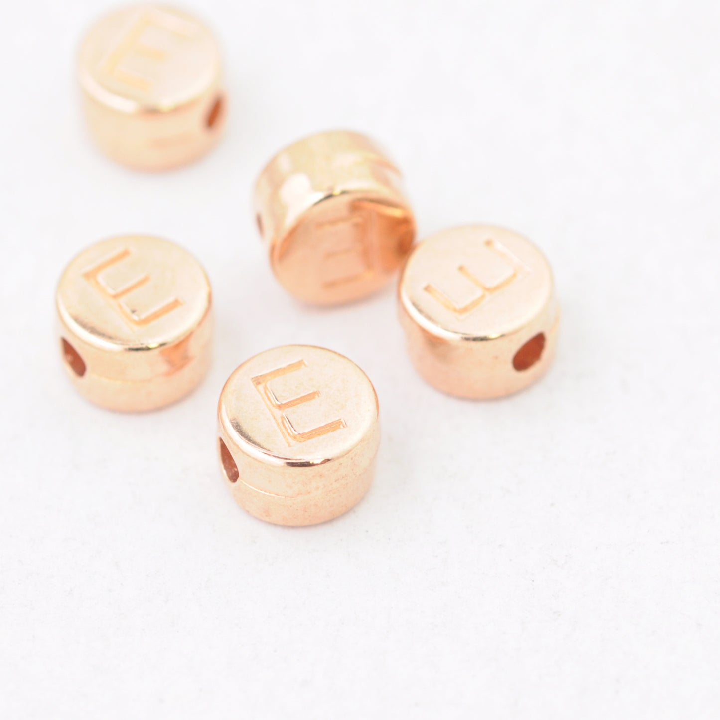 Letter A / rose metal / Ø 7mm