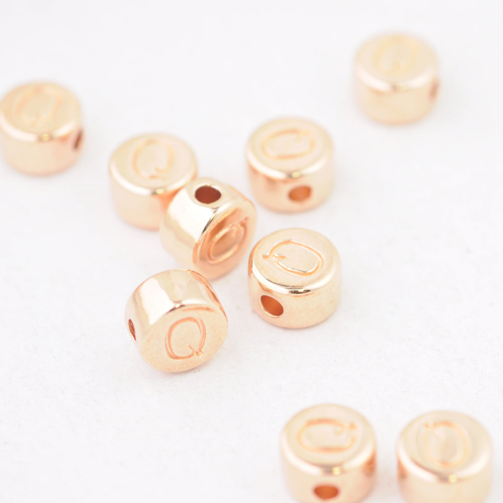 Letter A / rose metal / Ø 7mm