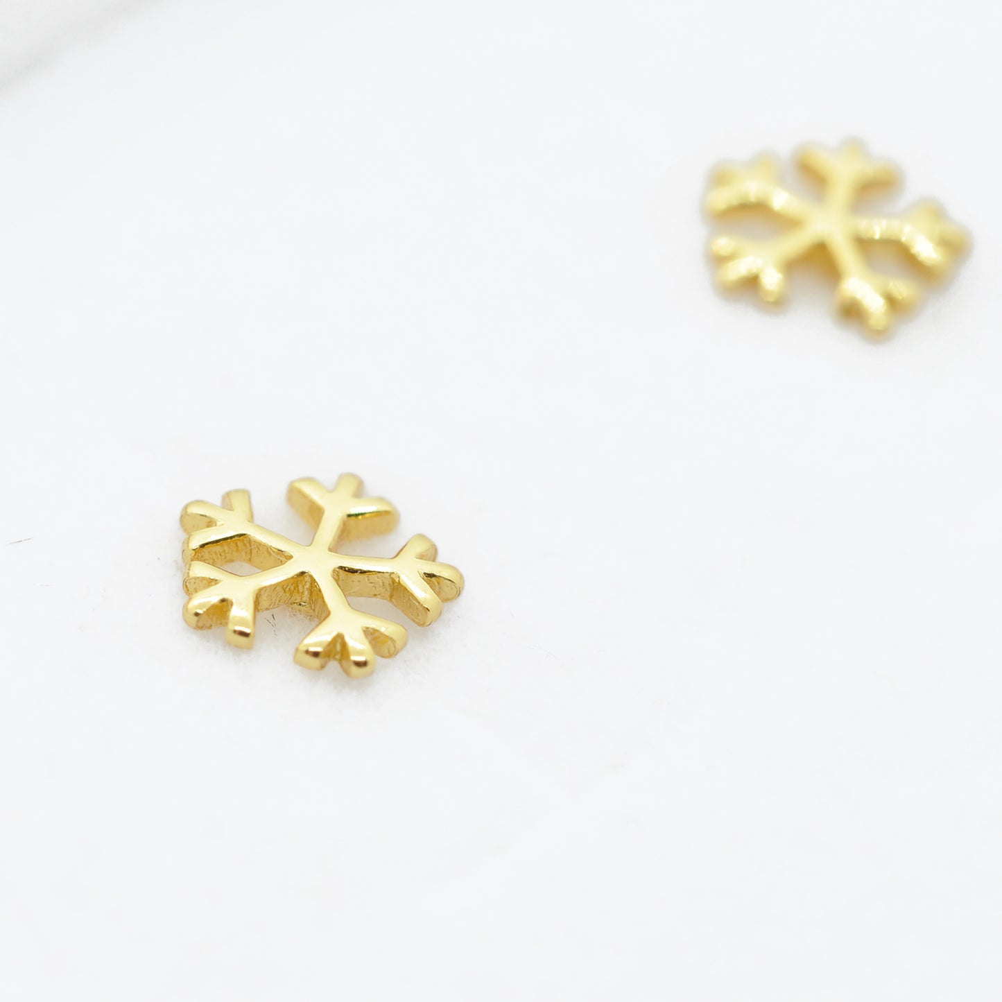 Ear studs snowflake Snowflake / 925 silver gold plated