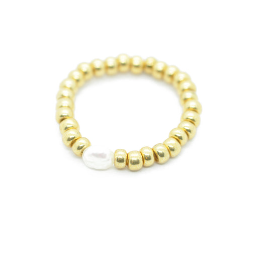 Ring with freshwater pearl / gold plated