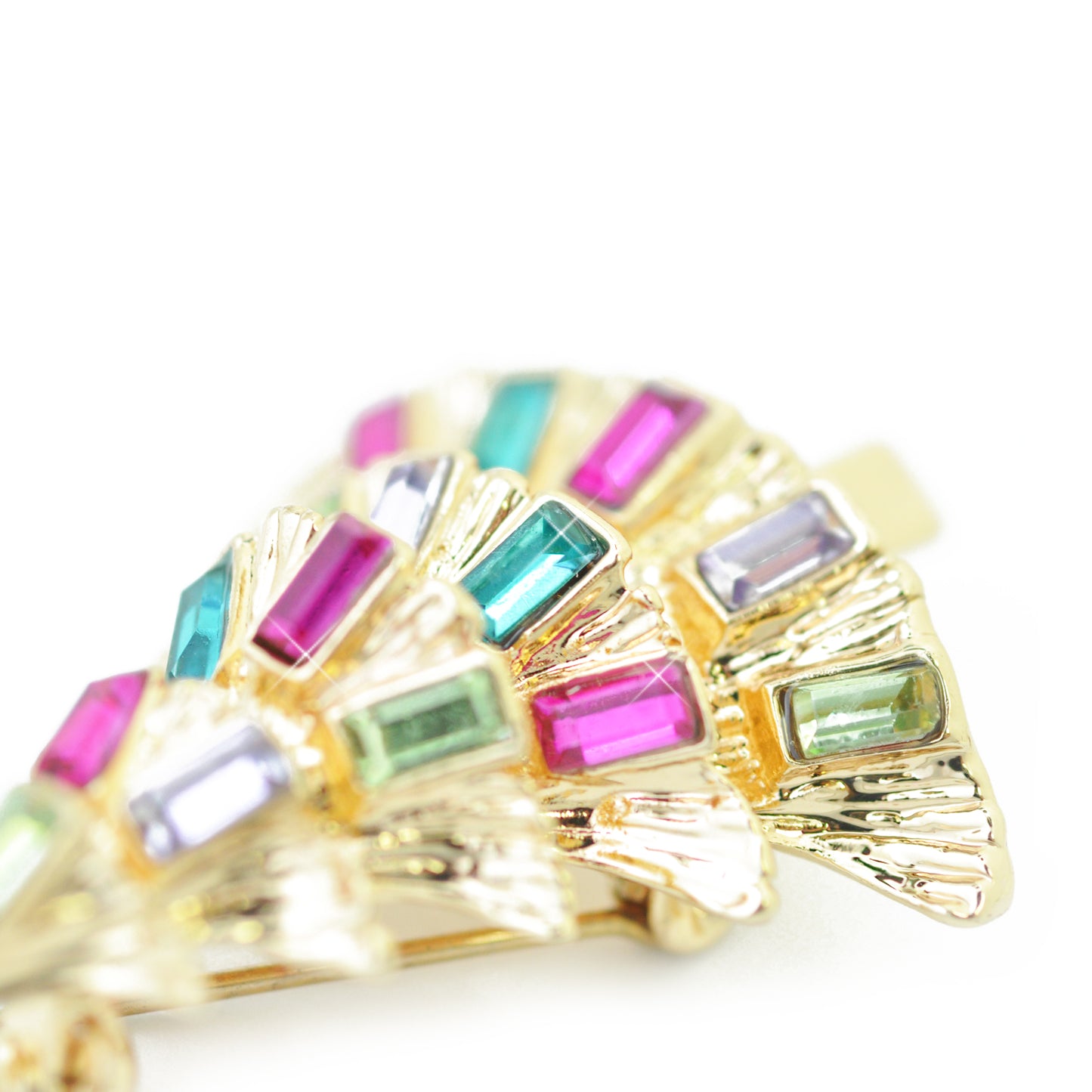 Christmas brooch fir tree / gold colored / 45x30mm