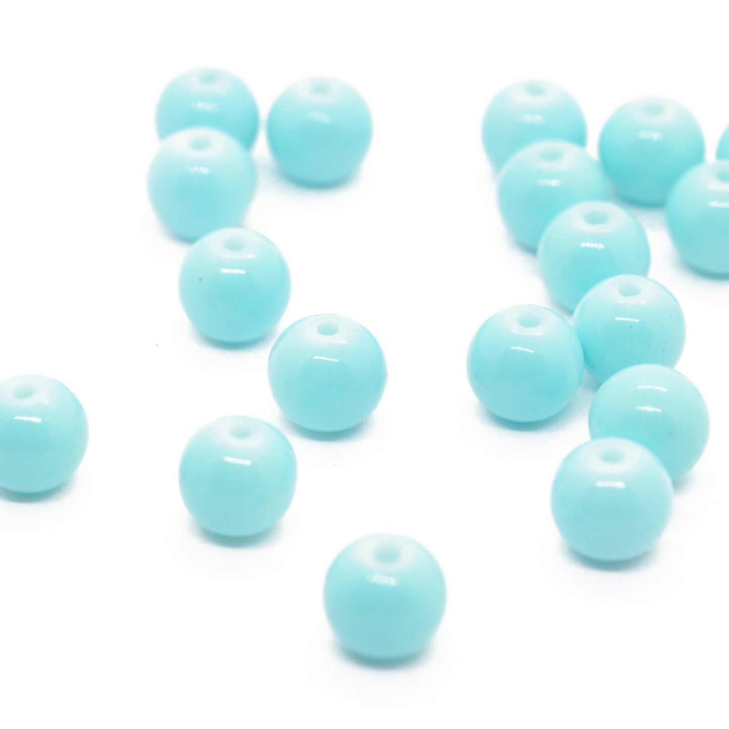 Glass bead / turquoise opaque / Ø 6 mm