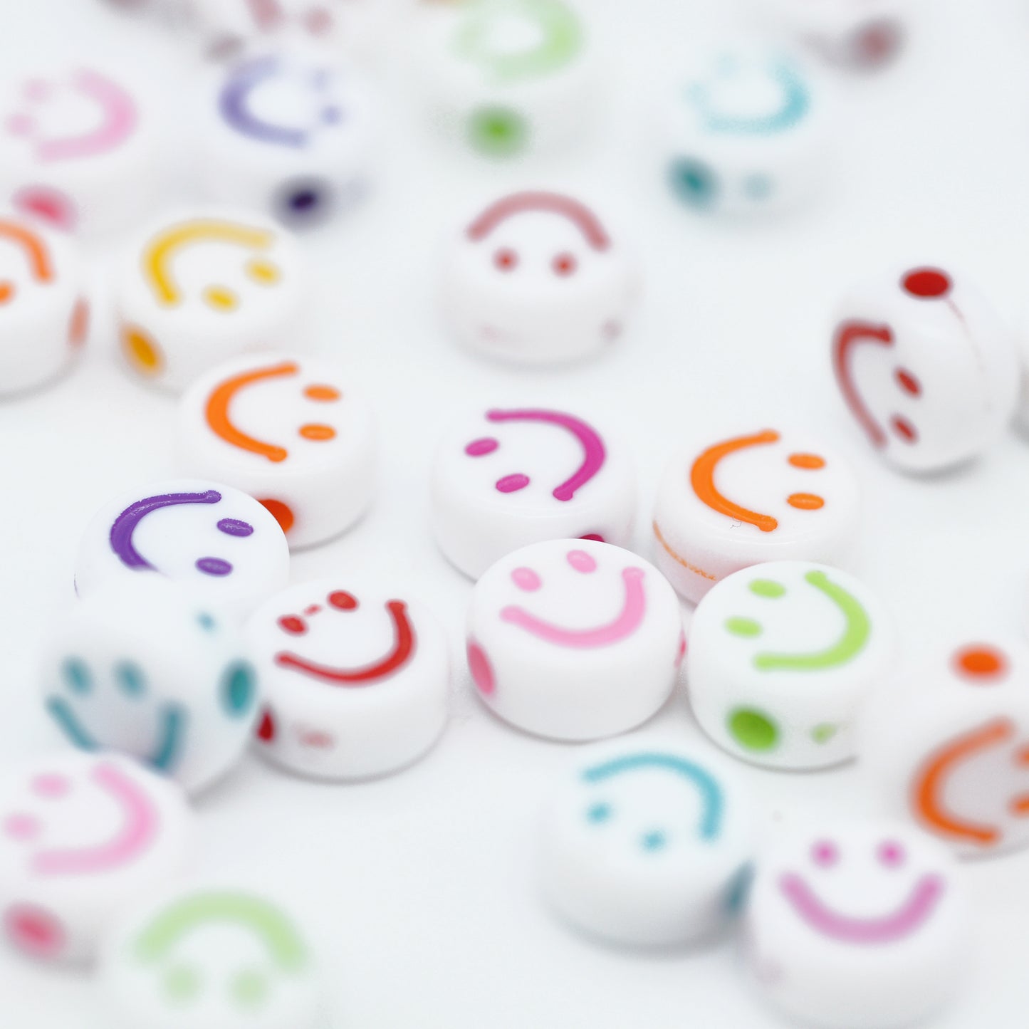 10x beads with smiley white / colorful mix / 7 mm