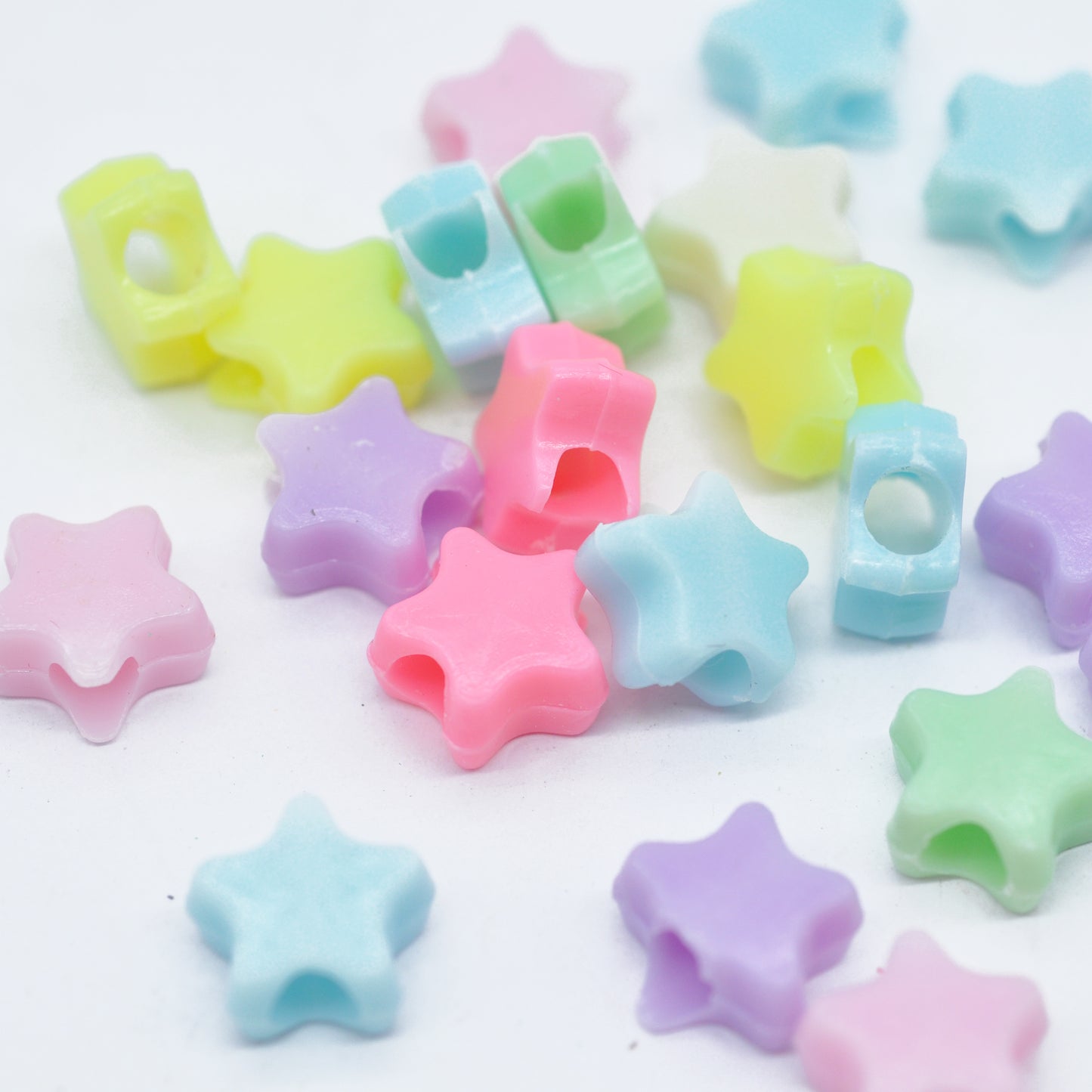 Acrylic stars / pastel colorful mix / 10 mm