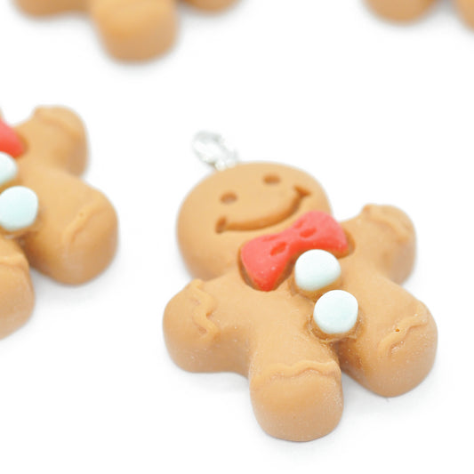 Polymer clay gingerbread man pendant / 27 mm