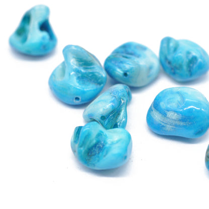 Mother of pearl nuggets turquoise / 8-12 mm