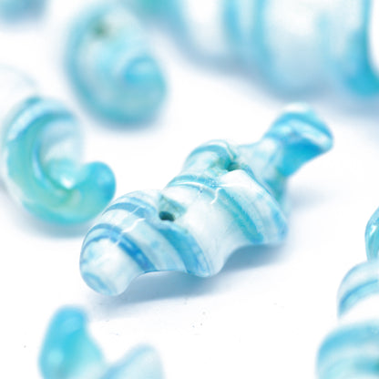 Mother of pearl shell swirl turquoise / double drilling / 24 mm