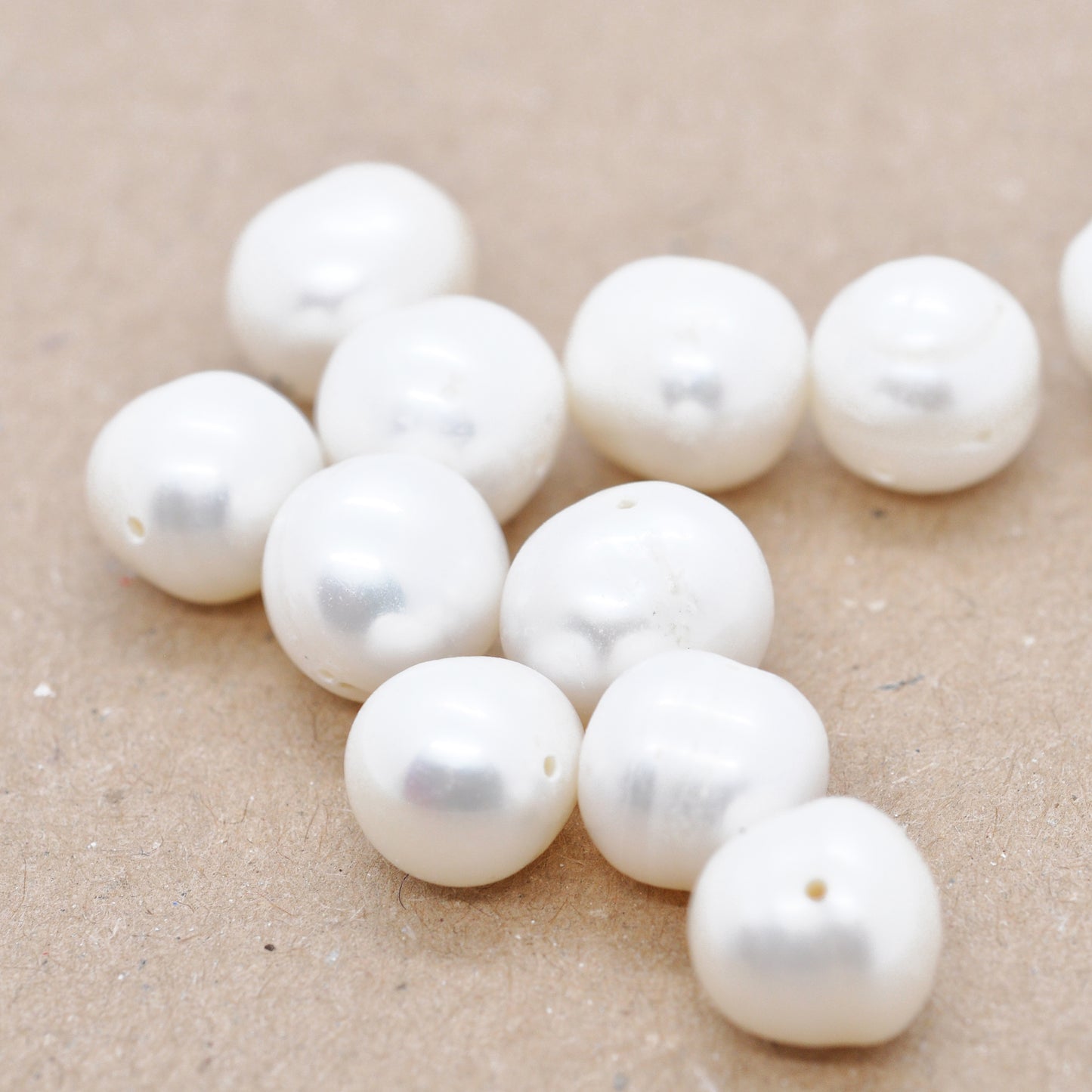 Freshwater pearl white / approx. Ø 10-11mm