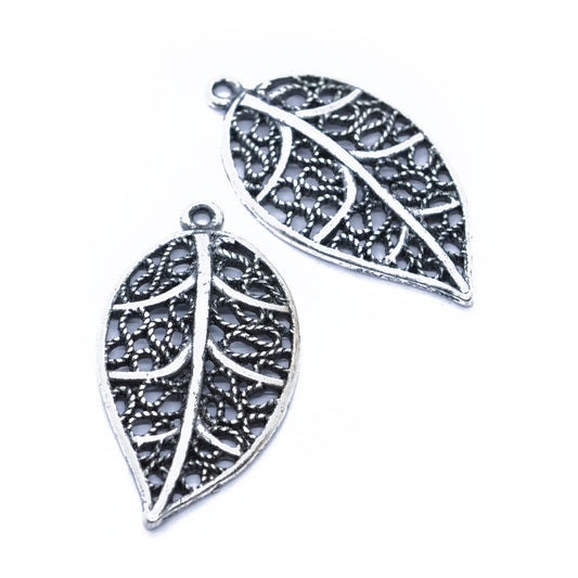 Leaf pendant / antique silver colored / 30mm