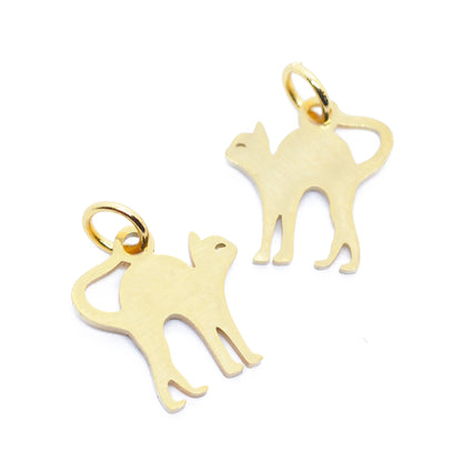 Stainless steel cat pendant / gold plated / 12mm