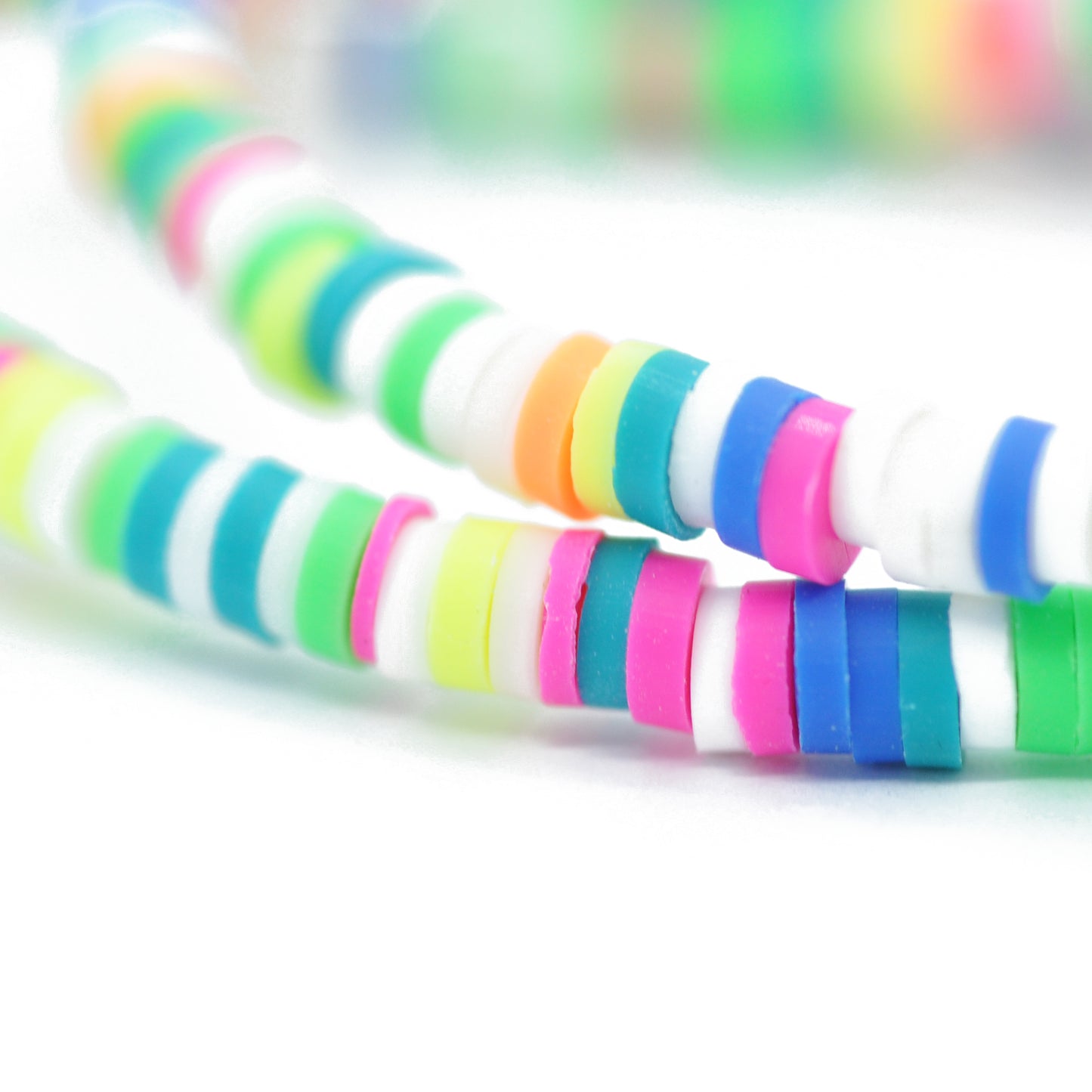 Katsuki disc beads / neon pastel green mix / Ø 4mm