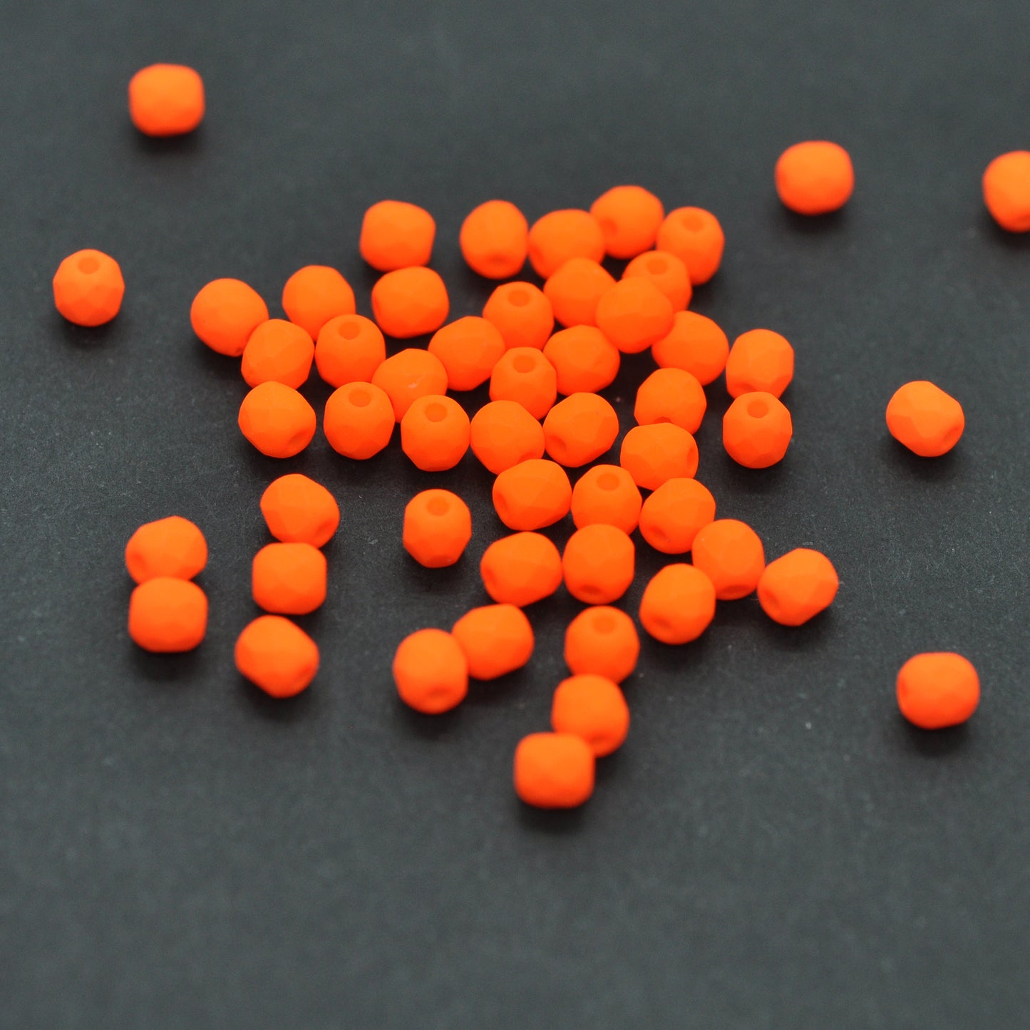 Preciosa ground glass beads / neon orange / 100 pcs. / 3mm