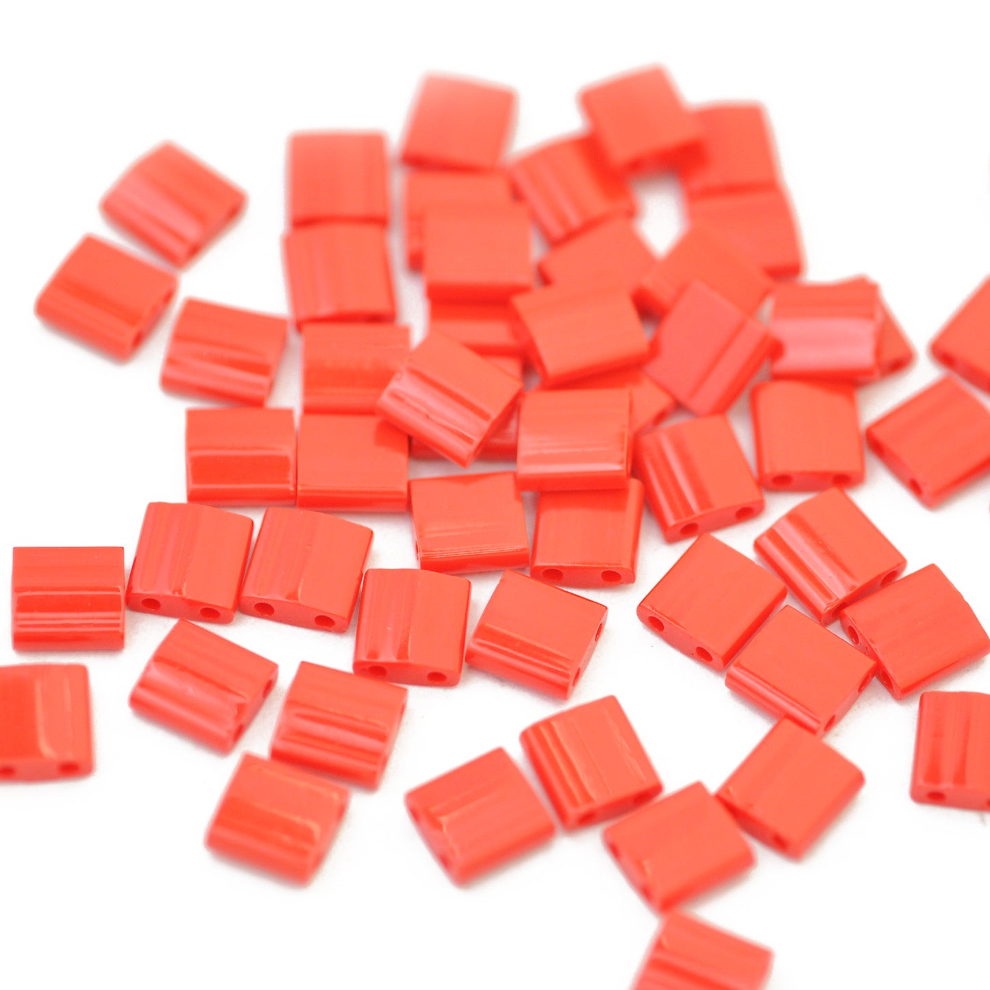 Miyuki Tila beads / red opaque / 5gr. / TL0408
