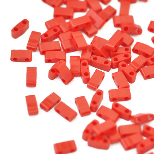 Miyuki Half Tila beads / red opaque / 5gr. / HTL0408