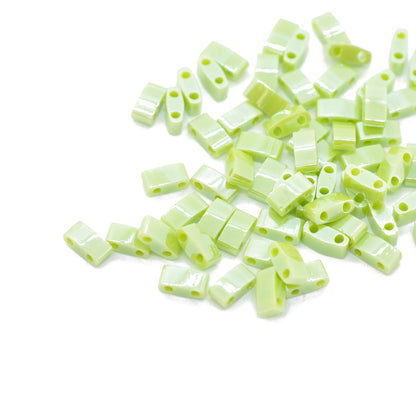 Miyuki Half Tila beads / lime green shiny / 5gr. /HTL0439