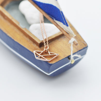 Zarte Origami Papierboot Papierschiff Kette / 925er Sterling Silber 18k rosévergoldet / Feine Erbskette