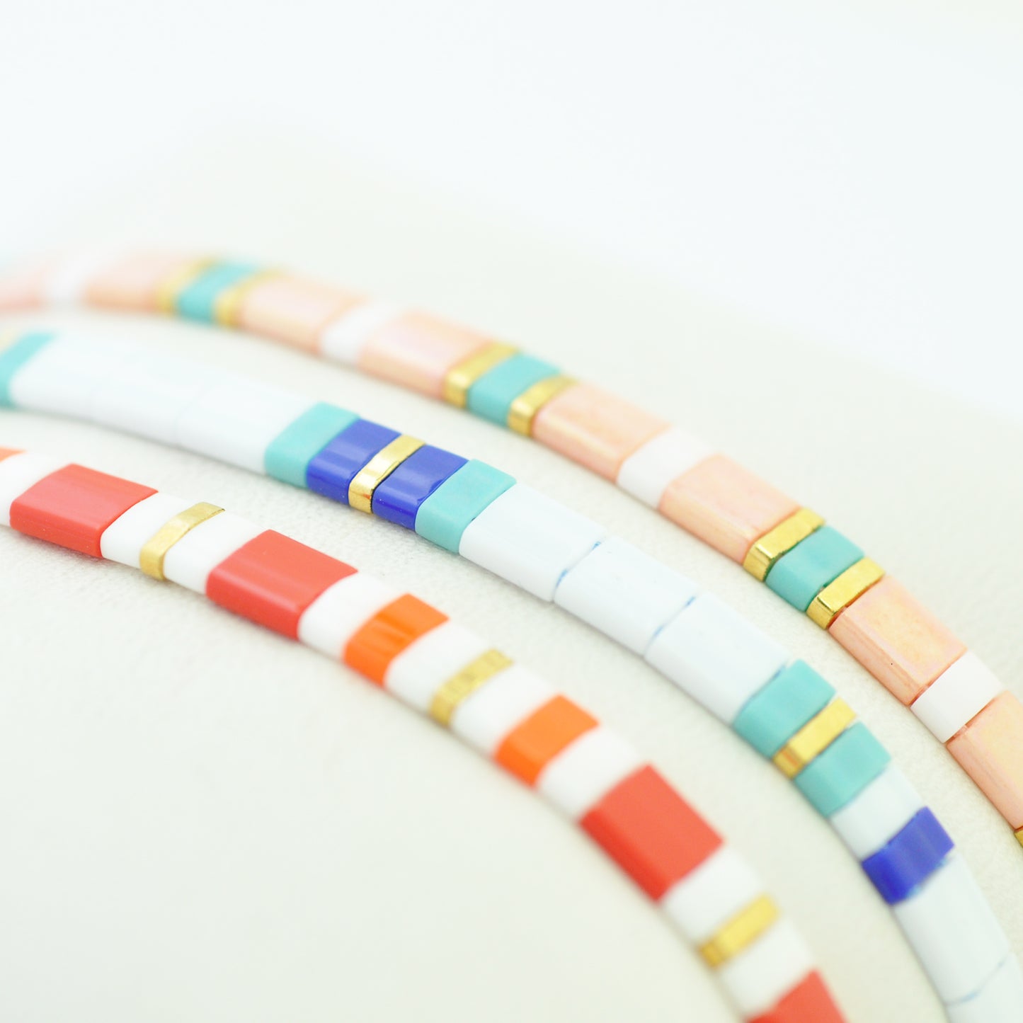 Miyuki Half Tila beads / white opaque / 5gr. /HTL0402