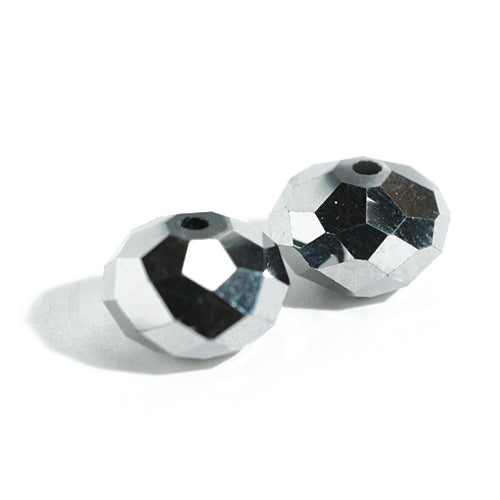 Briolette faceted silver shade / 12mm