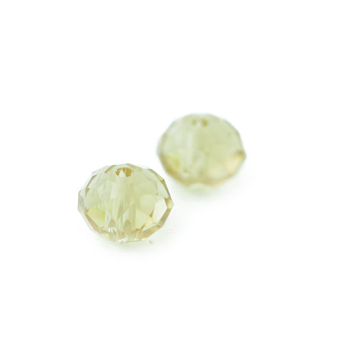 Briolette faceted light topaz / Ø 8mm