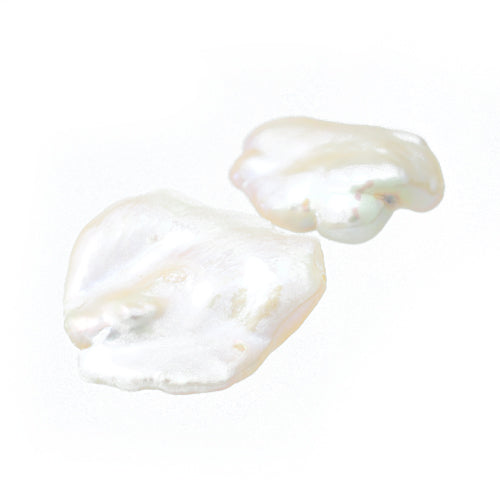 BIWA freshwater pearl irregular / 10 x 16 mm