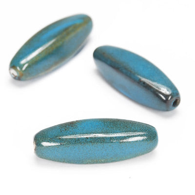 Porcelain bead oblong turquoise / 38 mm