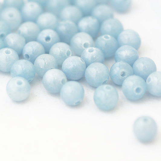 Jade gemstone / baby blue / Ø 6mm