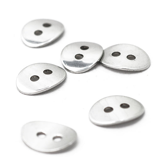 Stainless steel double hole button / 13x11 mm