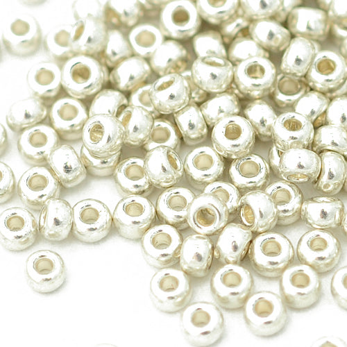 Miyuki Rocailles 11/0 silver galvanized / 15gr. Ø 2mm (0181)