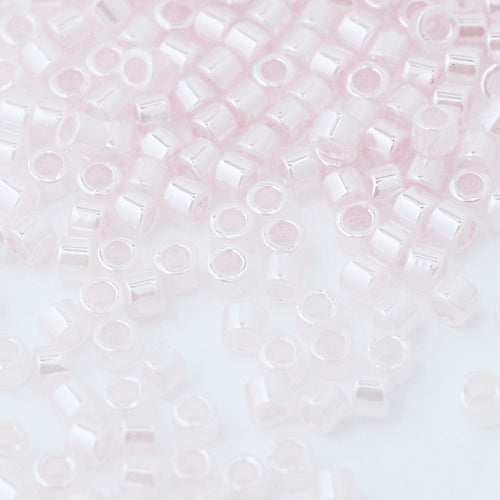 Delica pastel pink 10 gr. Ø 1.6mm 11/0 (DB-0234)