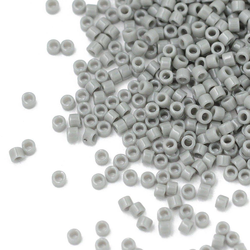 Delica mud opaque 10 gr. Ø 1.6mm 11/0 (DB-0731)