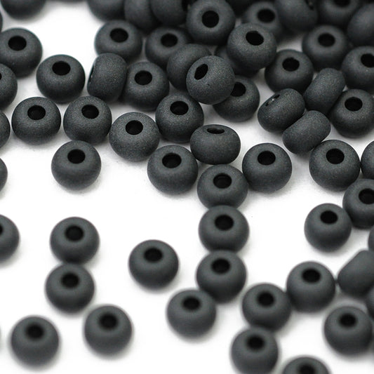 Preciosa Rocailles matt black / Ø 4.5mm (5/0) / 15gr.