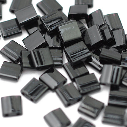 Miyuki Tila black 5mm / 5gr. /TL401