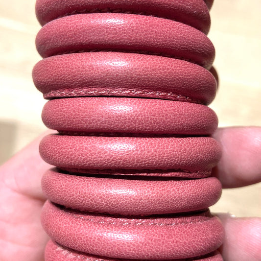 Nappa leather berry / sewn on the side / 1m Ø 6mm