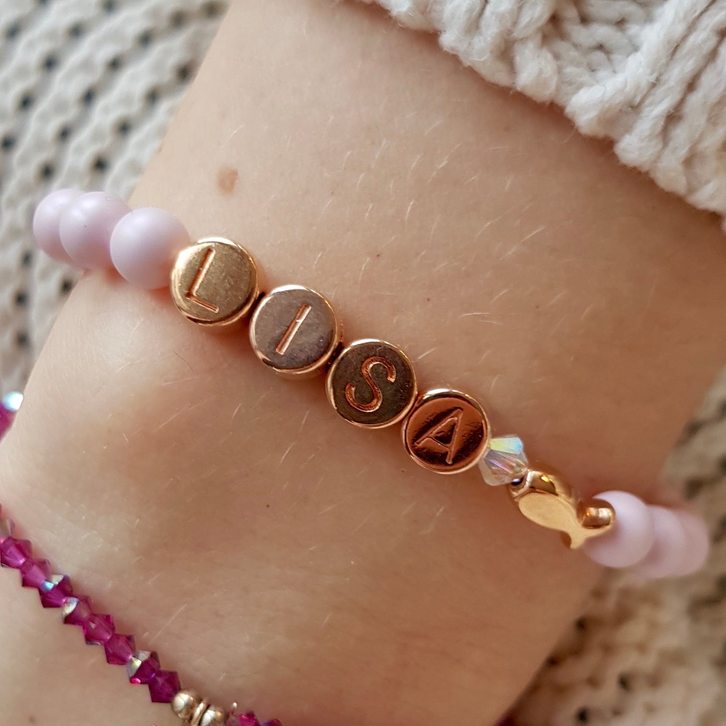 Letter A / rose metal / Ø 7mm